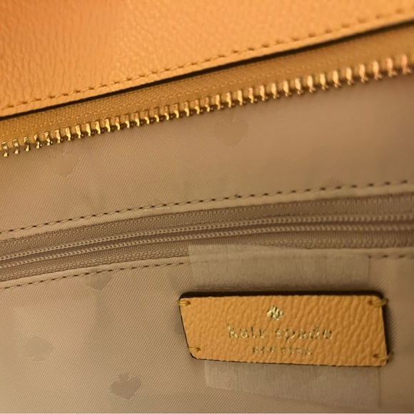 New without tag Kate spade tote - Picture 6 of 8